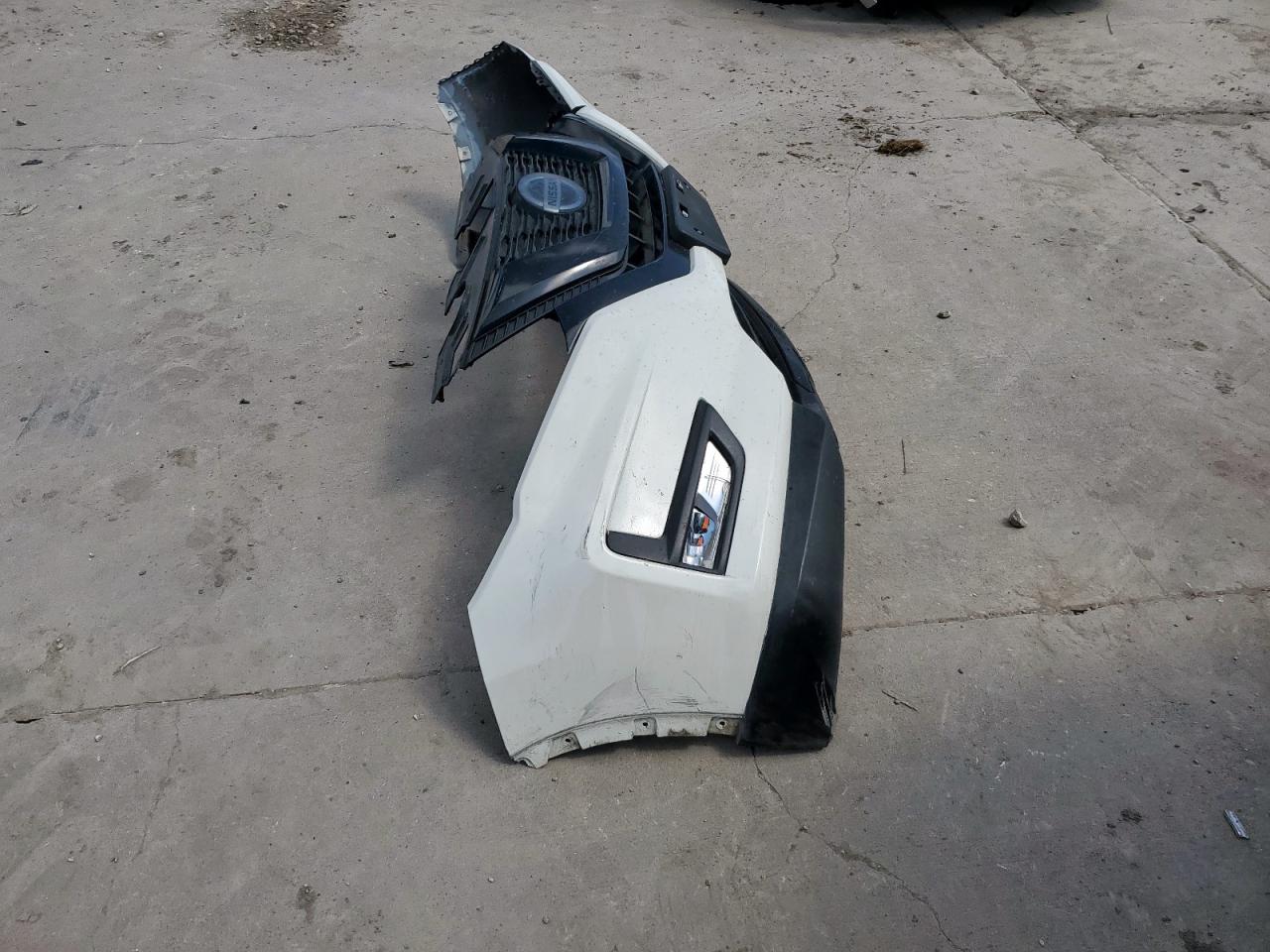 5N1AT2MV5JC746128 NISSAN ROGUE 2018