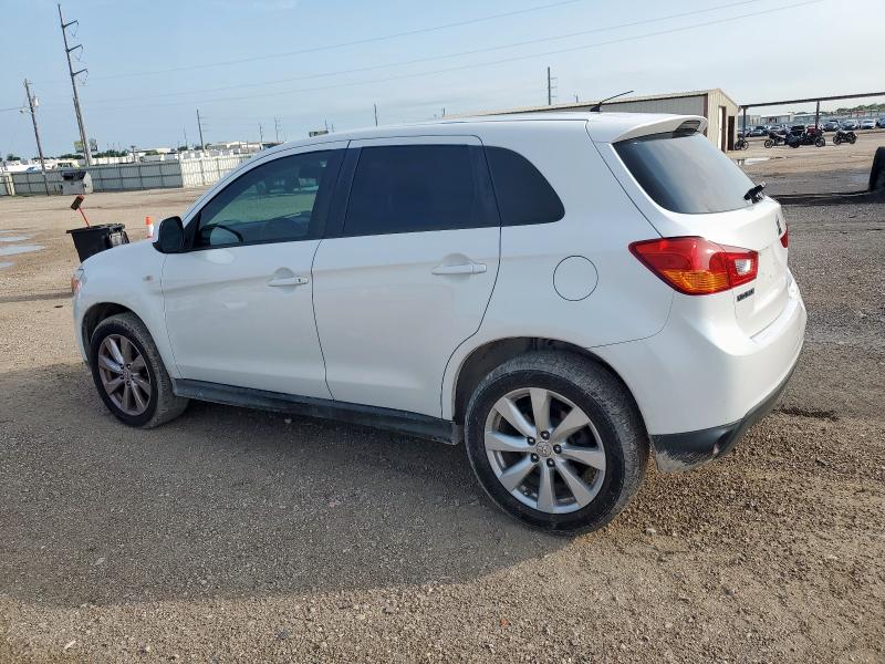  MITSUBISHI OUTLANDER 2015 Белый