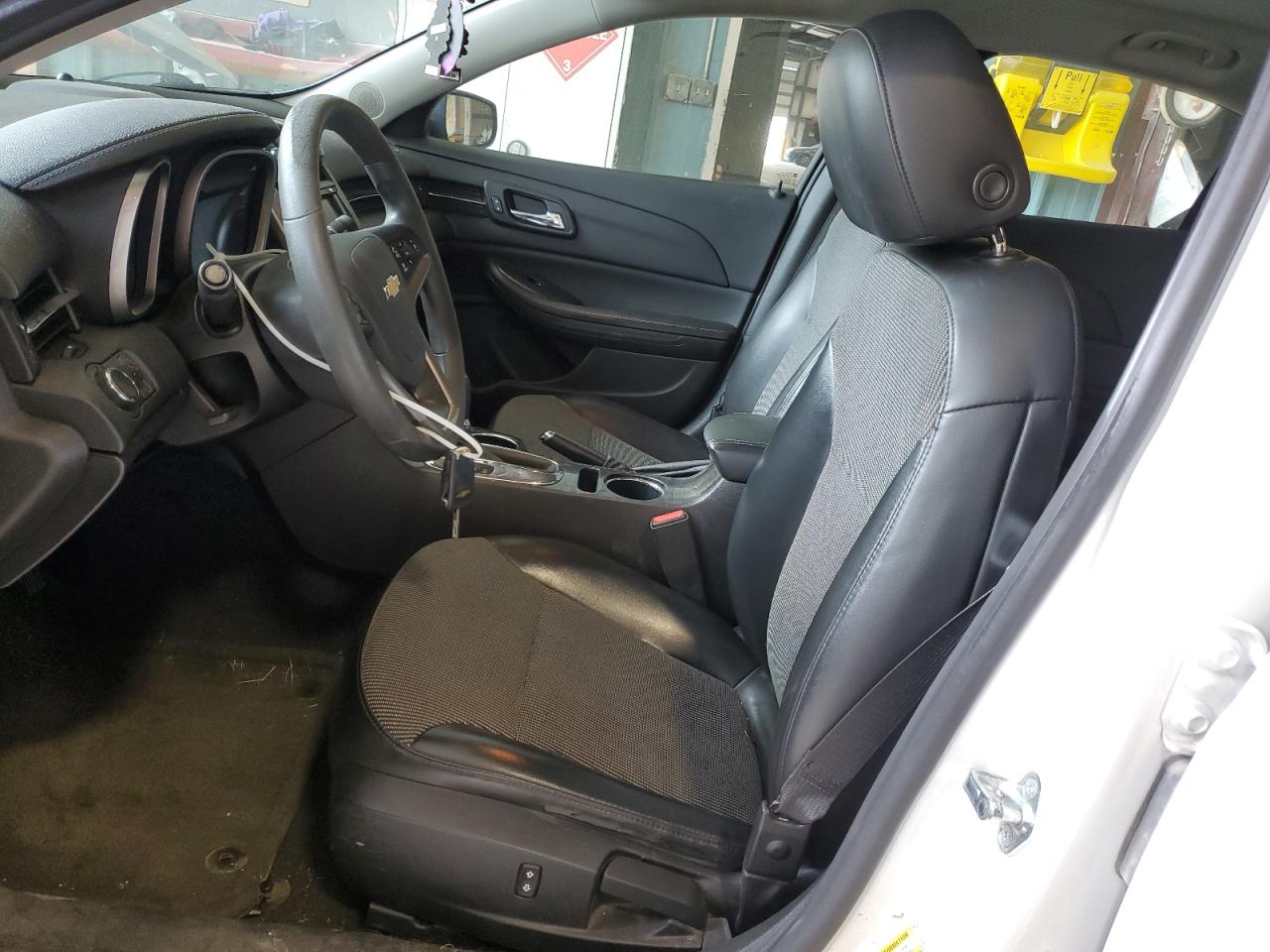 1G11C5SA5GF118138 CHEVROLET MALIBU 2016