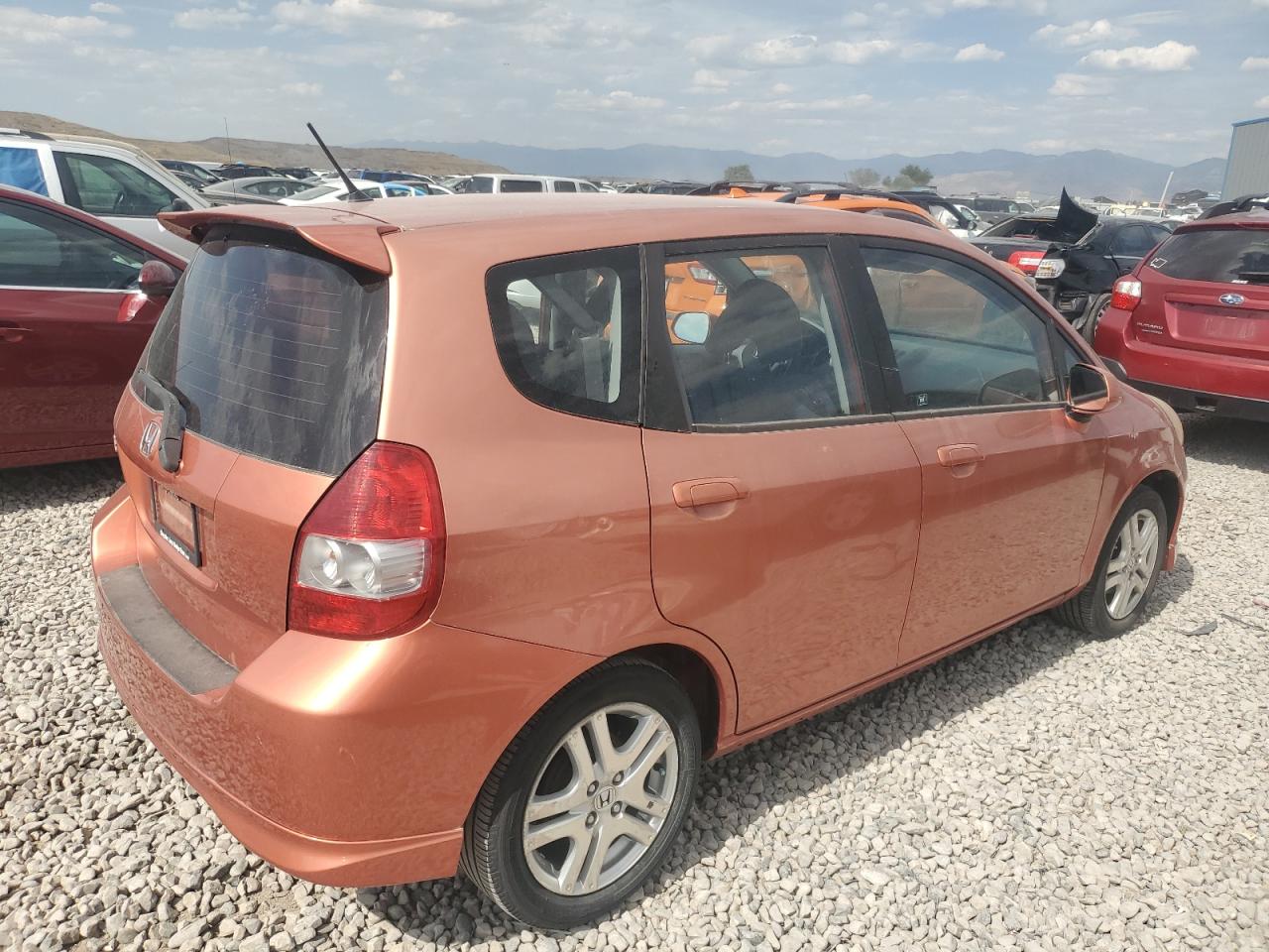 HONDA FIT 2007 VIN JHMGD38667S020893 фото 3