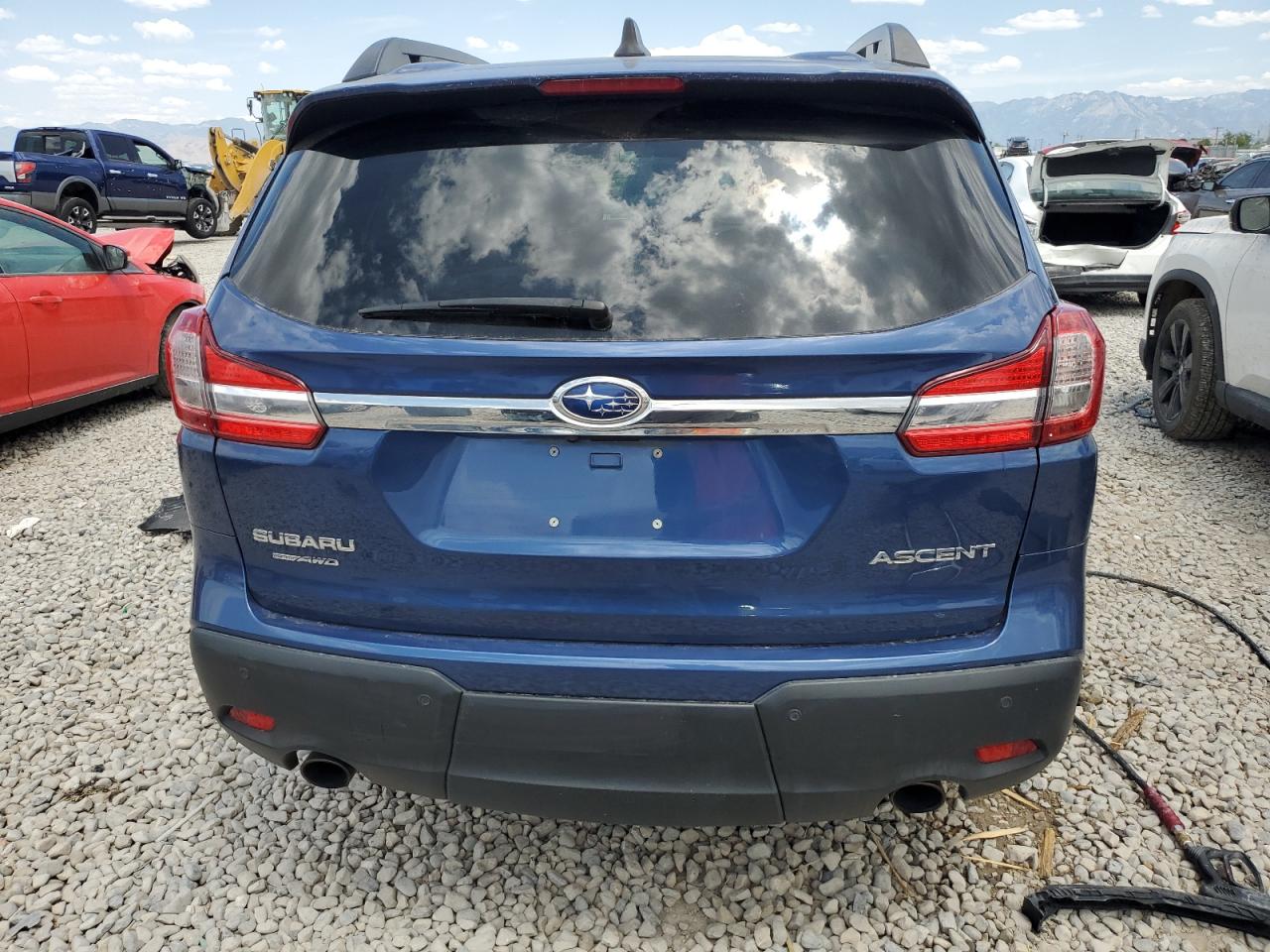 2019 Subaru Ascent Premium VIN: 4S4WMACD9K3446812 Lot: 62778475