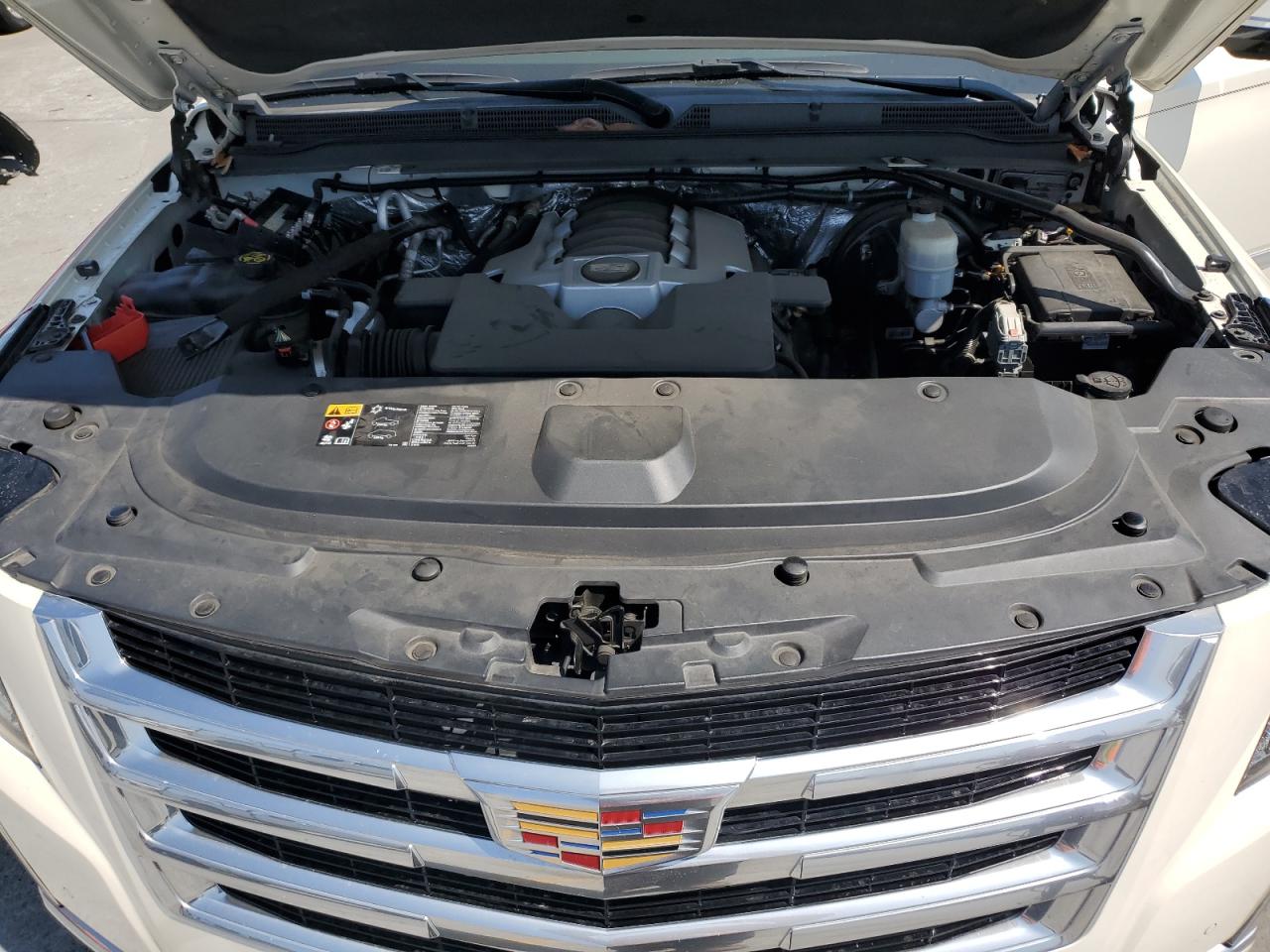 2015 Cadillac Escalade Premium VIN: 1GYS4NKJ5FR680668 Lot: 59395265