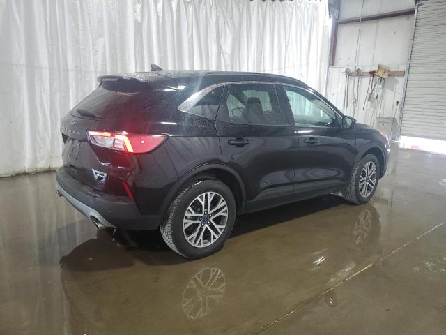 FORD ESCAPE 2021 Czarny