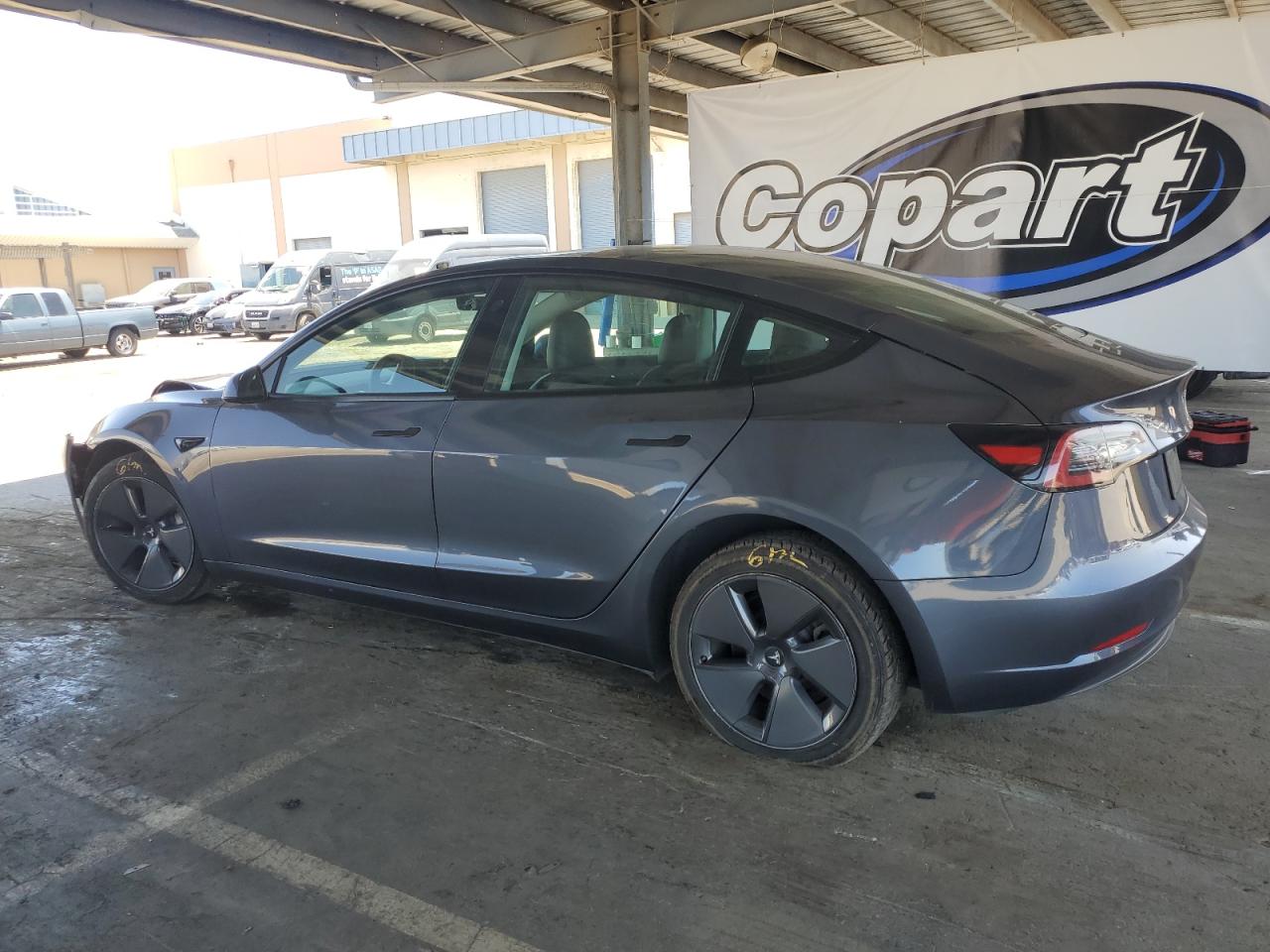 TESLA MODEL 3 2023 VIN 5YJ3E1EA4PF456228 zdjęcie 2