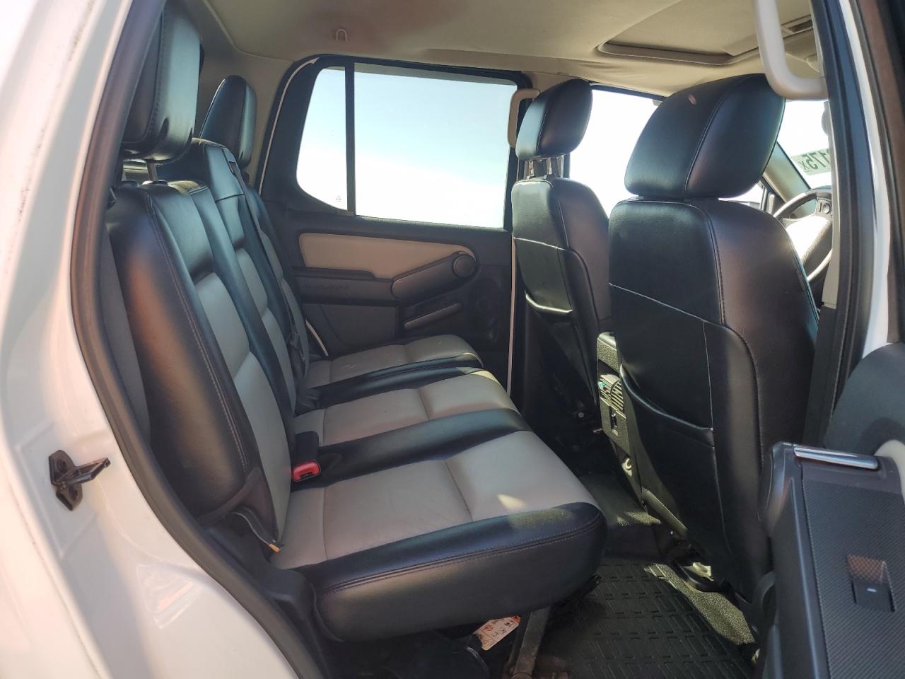 2007 Ford Explorer Sport Trac Limited VIN: 1FMEU53857UA26519 Lot: 60603175