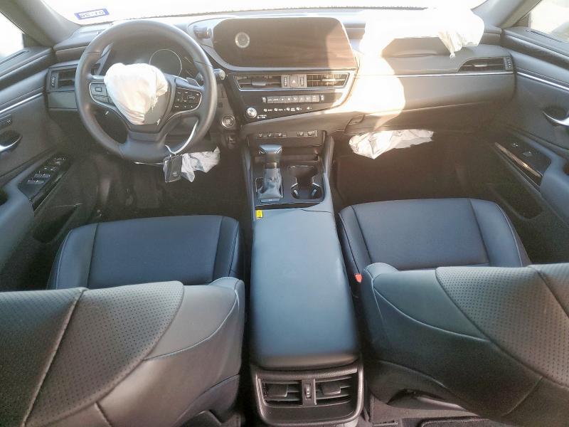  LEXUS ES250 2024 Серебристый