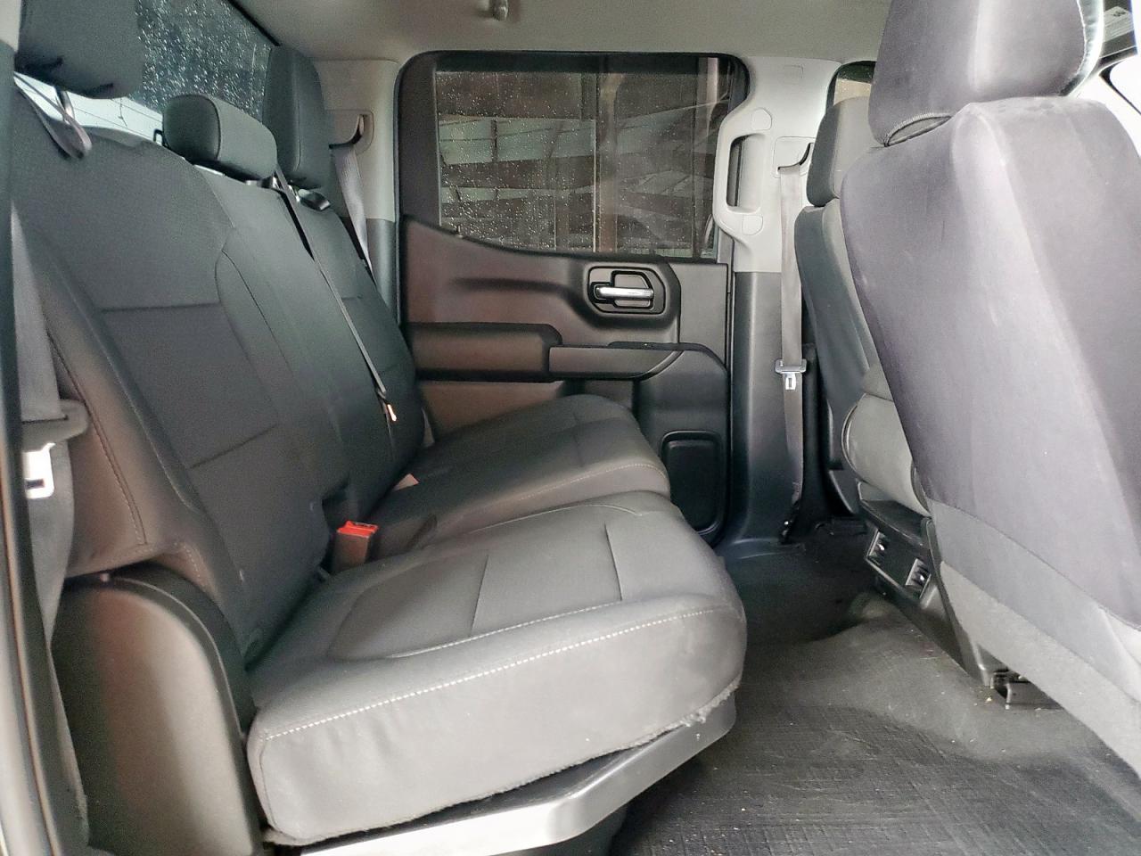 CHEVROLET ALL Models 2022 VIN 1GCPWBEK3NZ114483 фото 10