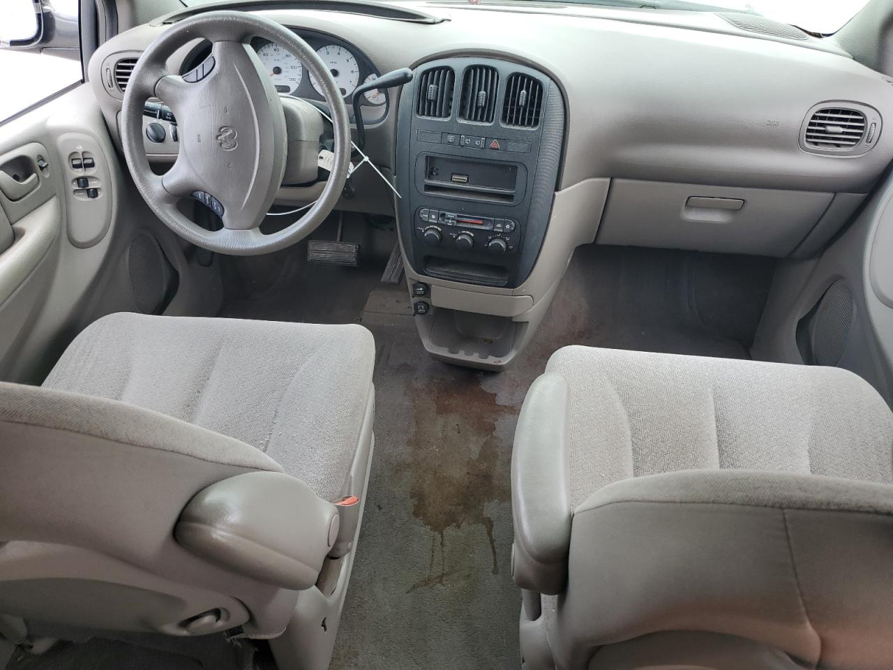 2003 Dodge Grand Caravan Sport VIN: 2D4GP443X3R281601 Lot: 61799035