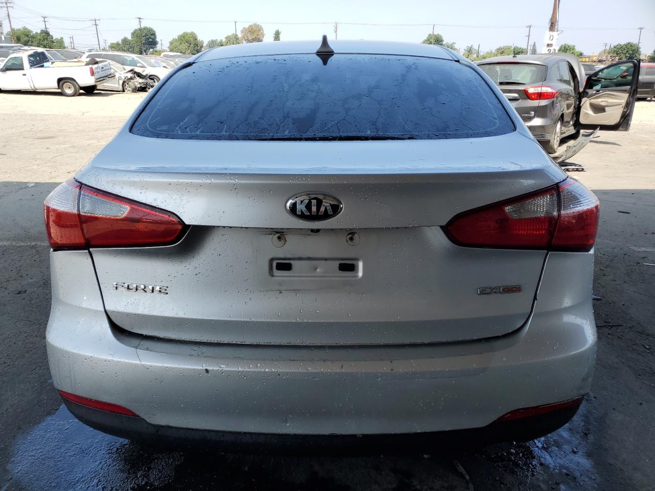 KIA FORTE 2014 VIN KNAFX4A89E5121912 photo 6