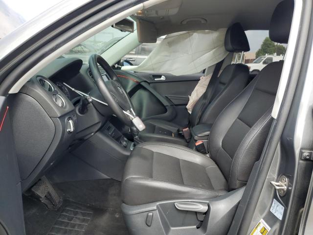 Parquets VOLKSWAGEN TIGUAN 2017 Szary