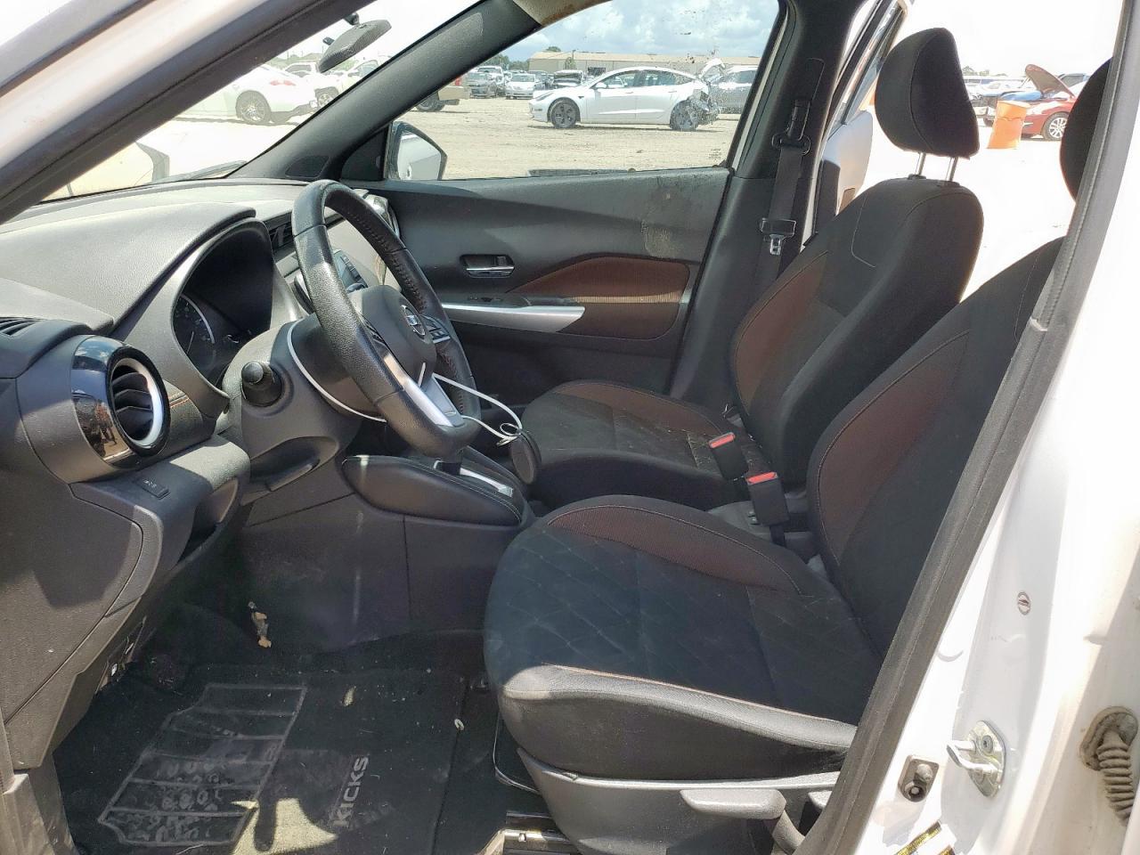 2018 Nissan Kicks S VIN: 3N1CP5CU3JL508880 Lot: 62418495