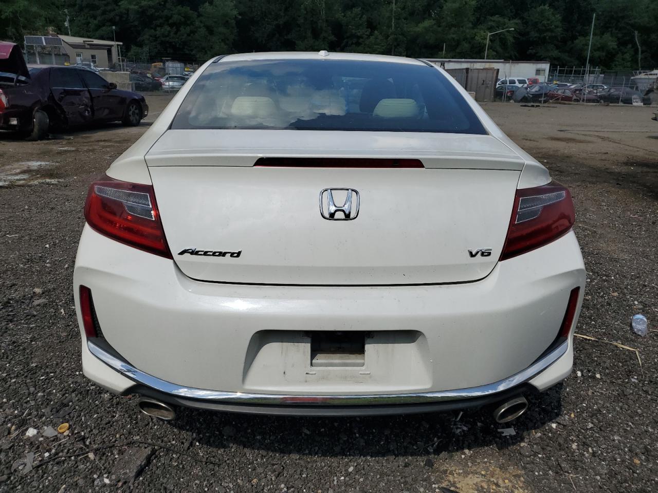 HONDA ACCORD 2016 VIN 1HGCT2B85GA004490 фото 6