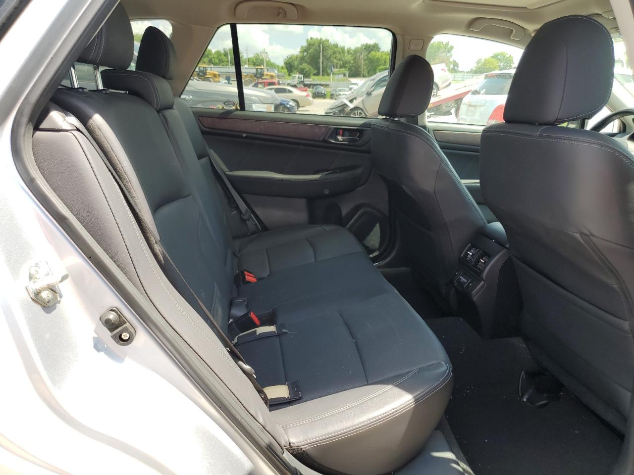 2018 Subaru Outback 2.5I Limited VIN: 4S4BSANC7J3319564 Lot: 61580485