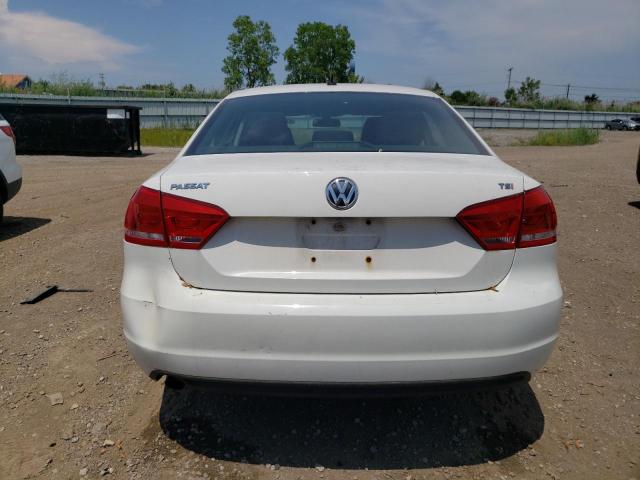  VOLKSWAGEN PASSAT 2015 White