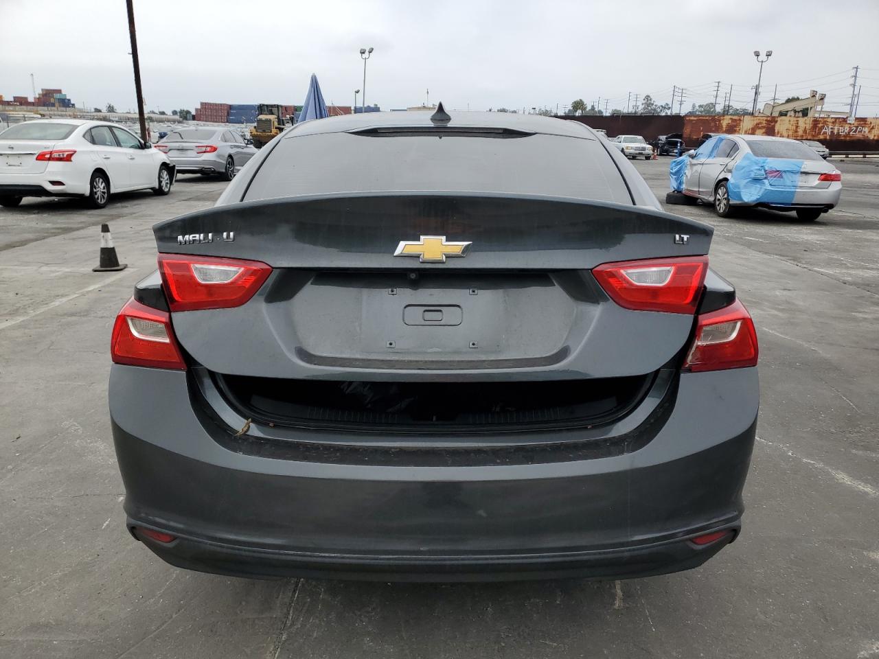 CHEVROLET MALIBU 2018 VIN 1G1ZD5ST7JF191035 фото 6