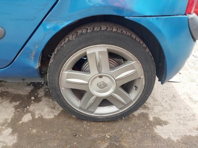 2004 RENAULT CLIO DYNAM