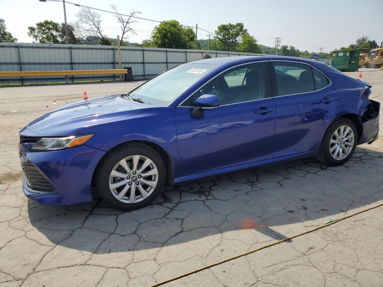 4T1B11HK5JU522890 TOYOTA CAMRY 2018