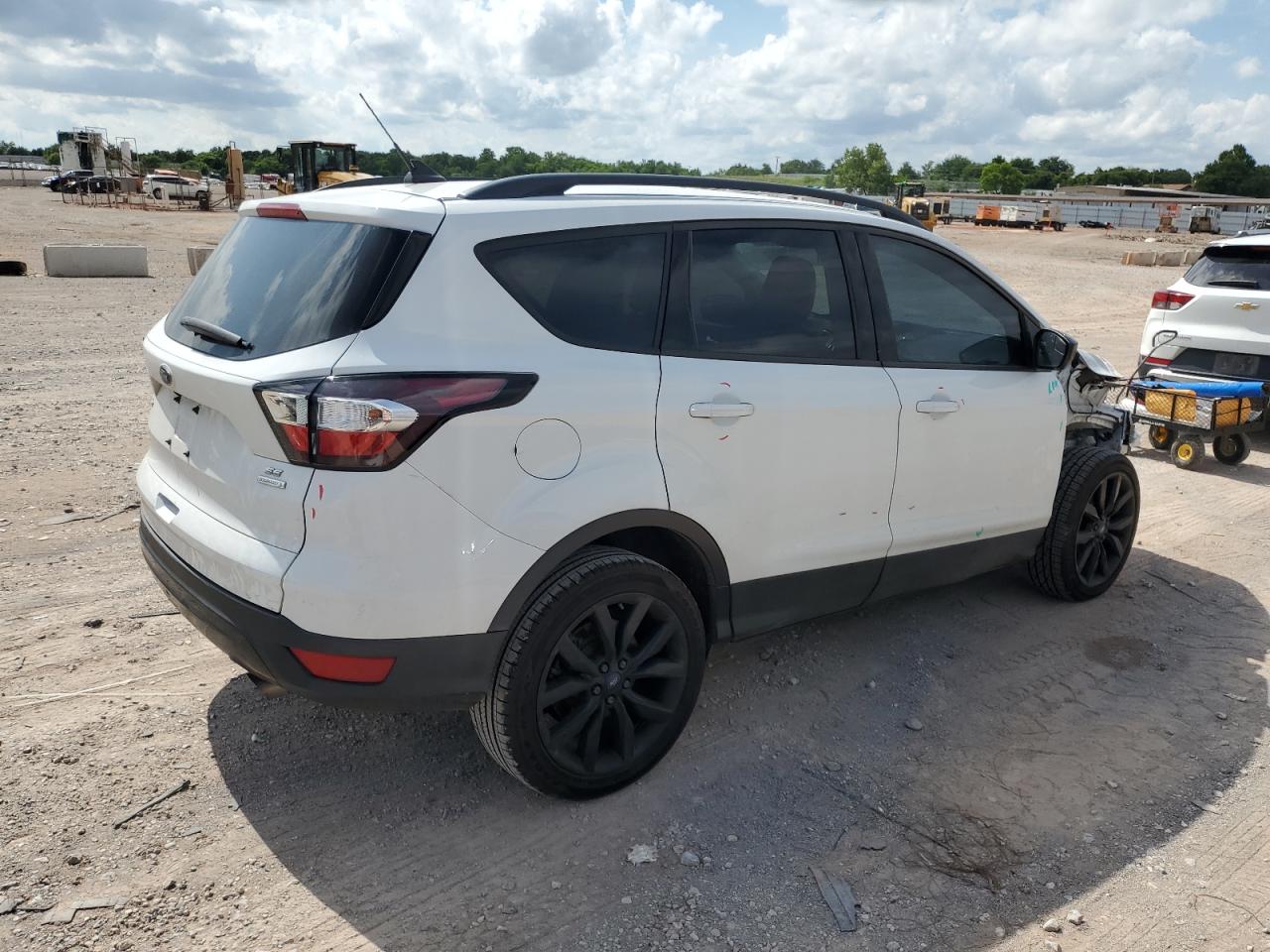 1FMCU0GD5JUC18841 FORD ESCAPE 2018