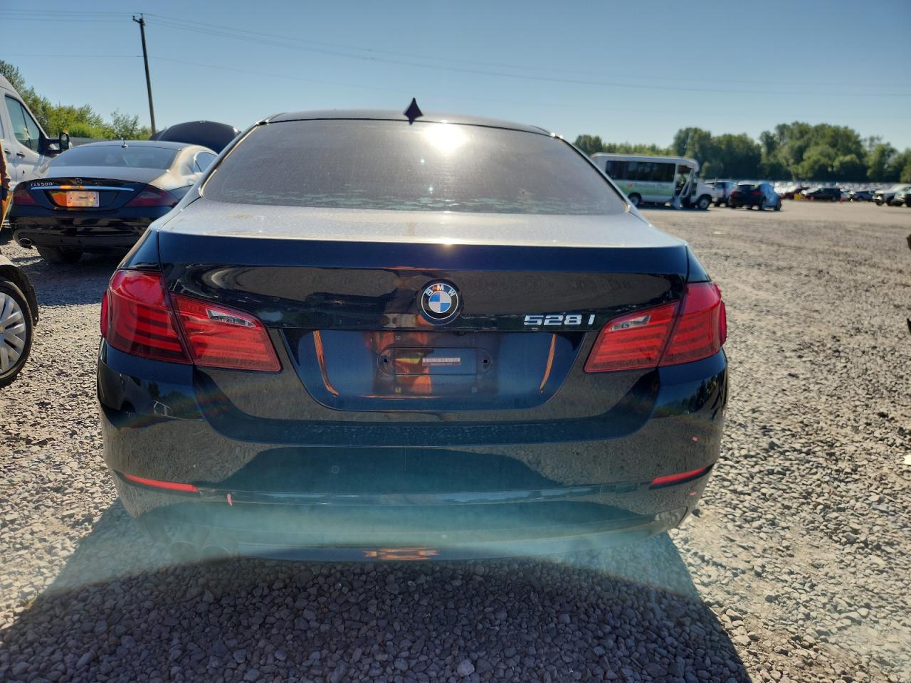 2011 BMW 528 I VIN: WBAFR1C55BC260454 Lot: 60422935