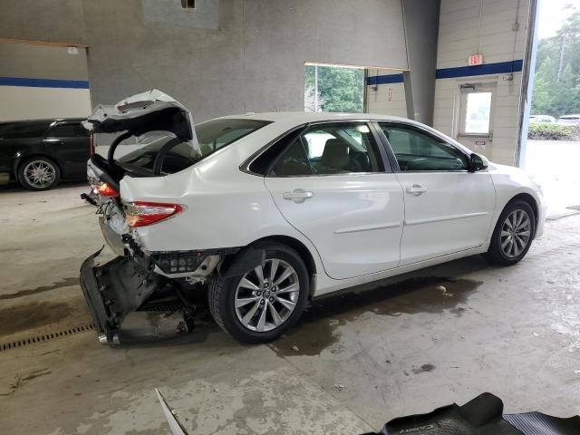  TOYOTA CAMRY 2016 Biały
