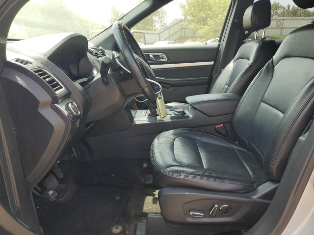  FORD EXPLORER 2017 Srebrny
