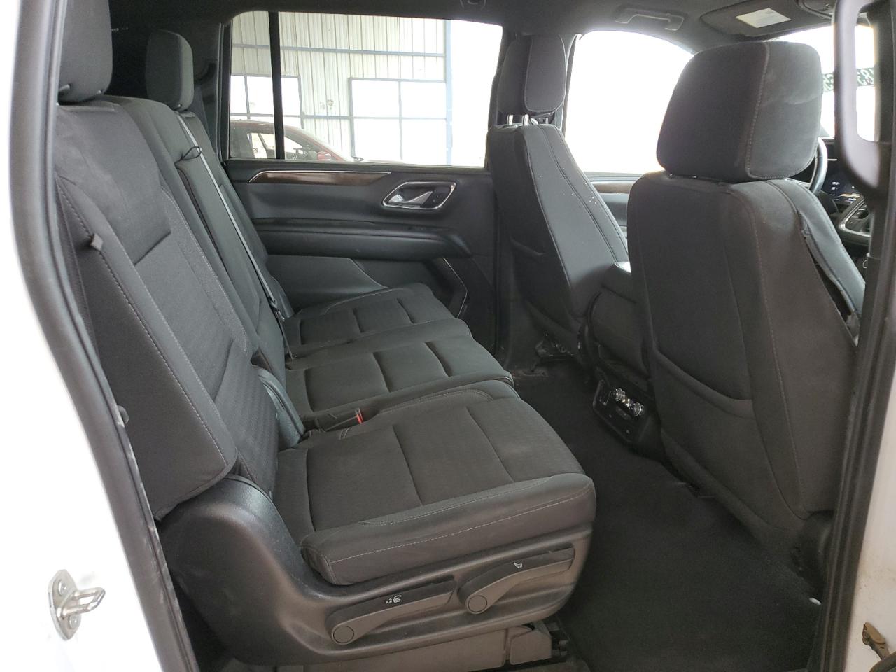 2022 GMC Yukon Xl K1500 Sle VIN: 1GKS2FED9NR227843 Lot: 61837965