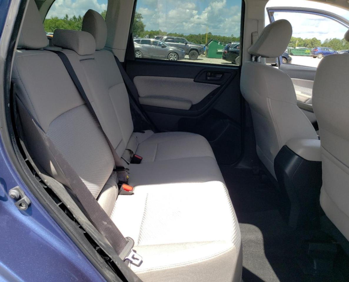 2017 Subaru Forester 2.5I Premium VIN: JF2SJAEC2HH806032 Lot: 61071675