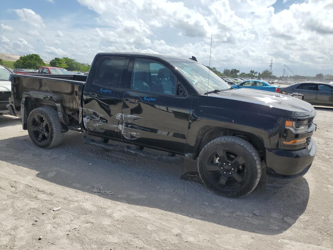 1GCVKPECXJZ199888 CHEVROLET ALL Models 2018