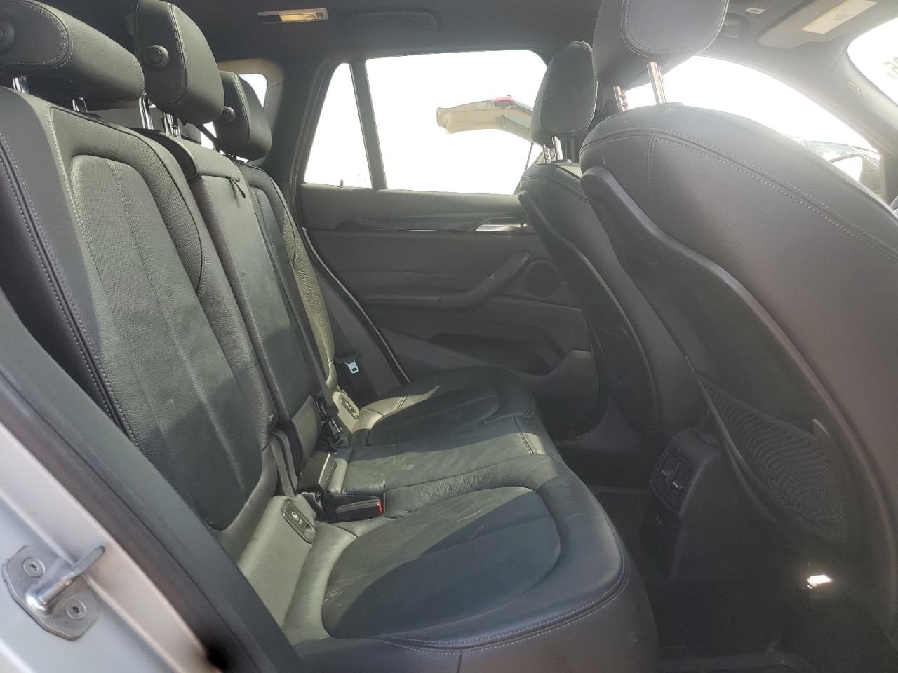 2019 BMW X1 xDrive28I VIN: WBXHT3C55K5L37579 Lot: 60841005