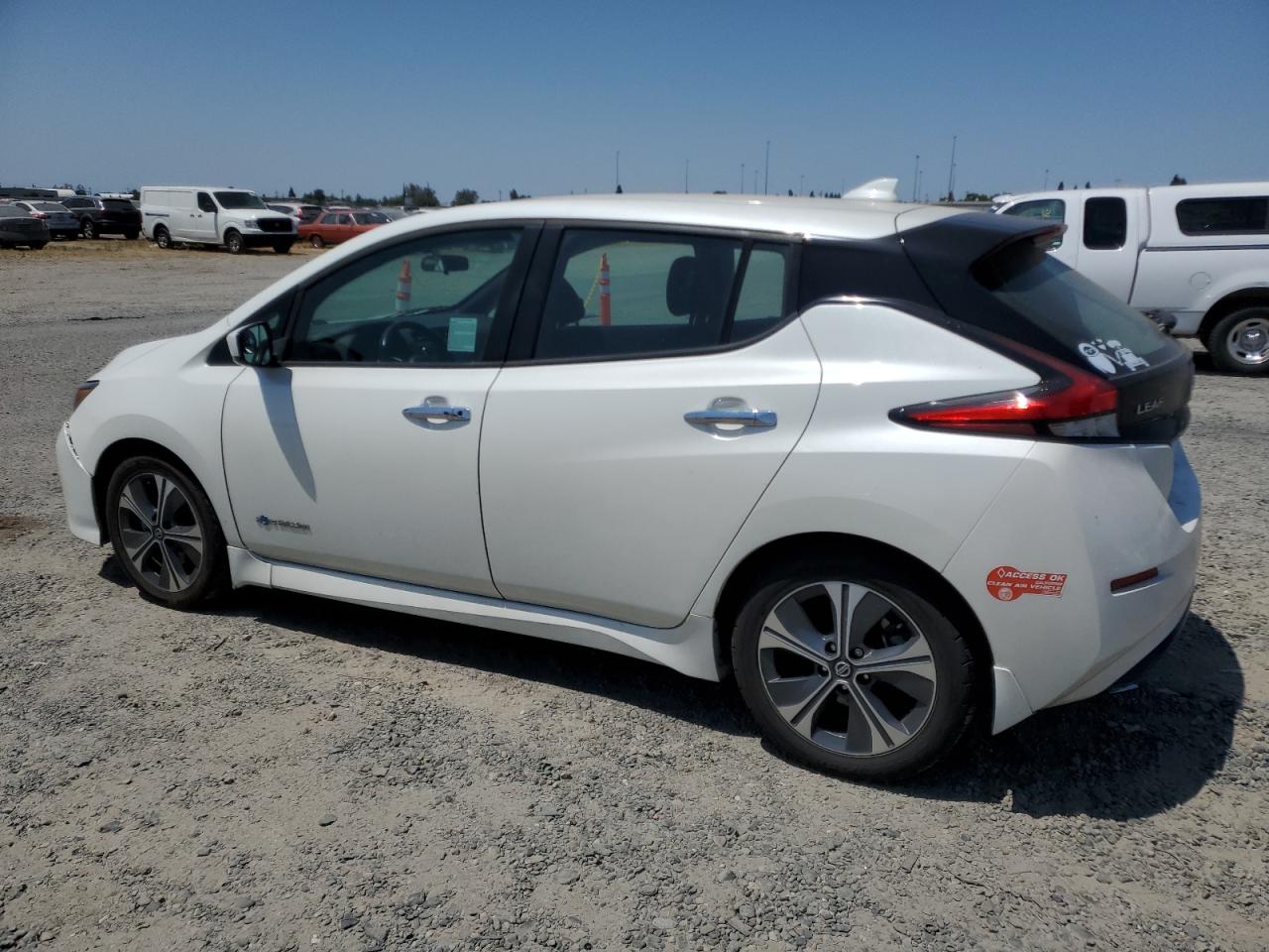 1N4AZ1CP7JC311701 NISSAN LEAF 2018
