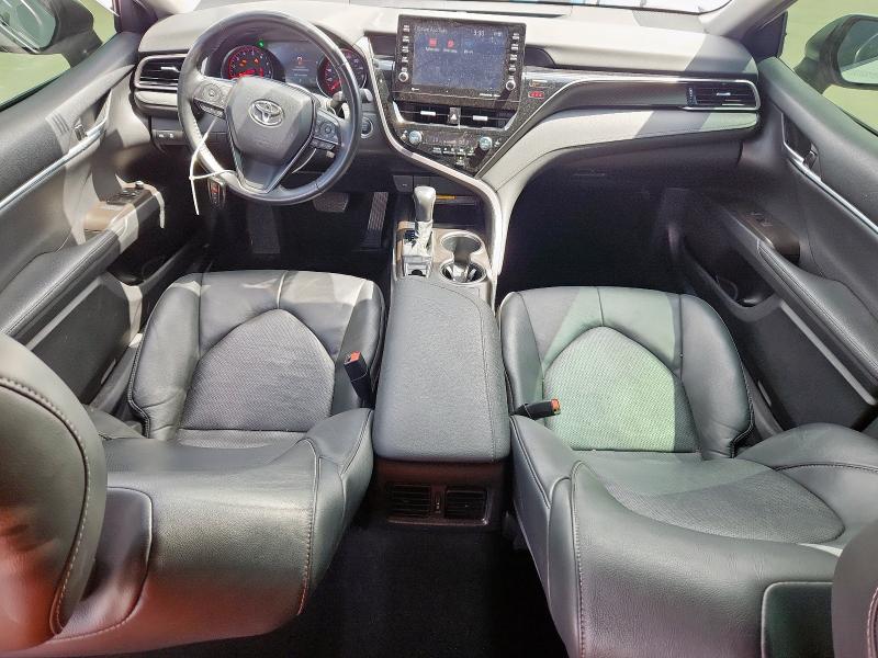  TOYOTA CAMRY 2021 White