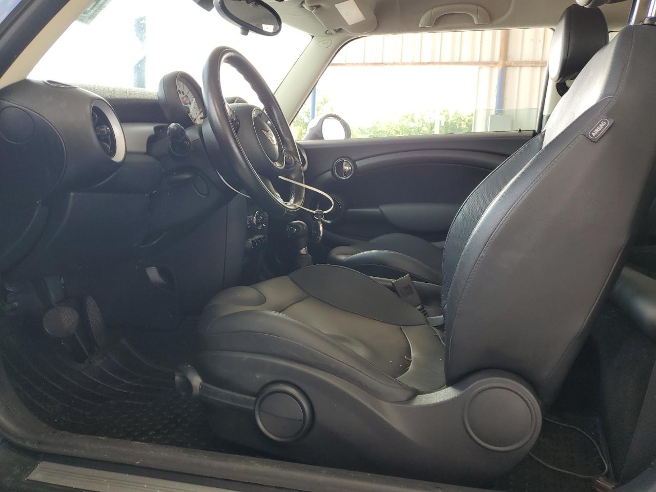 2011 Mini Cooper VIN: WMWSU3C52BT252207 Lot: 62735905