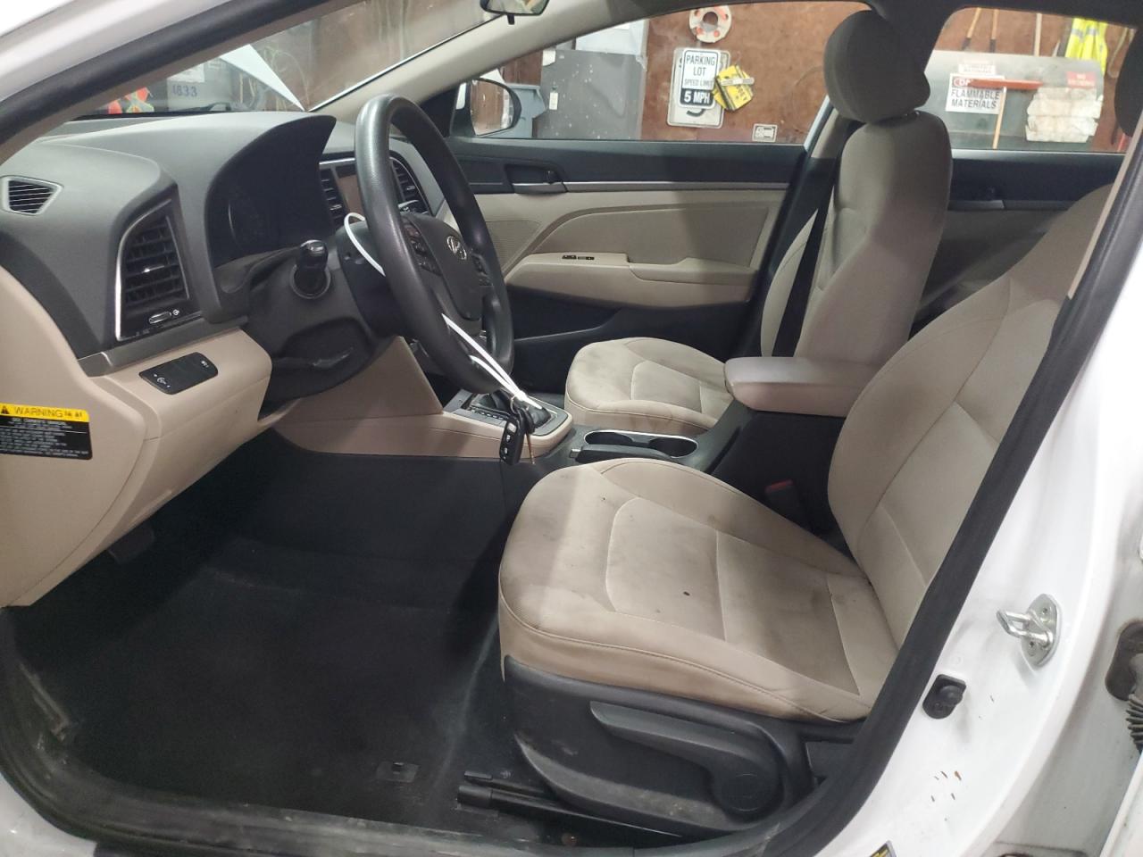 HYUNDAI ELANTRA 2017 VIN 5NPD84LF5HH177451 фото 7