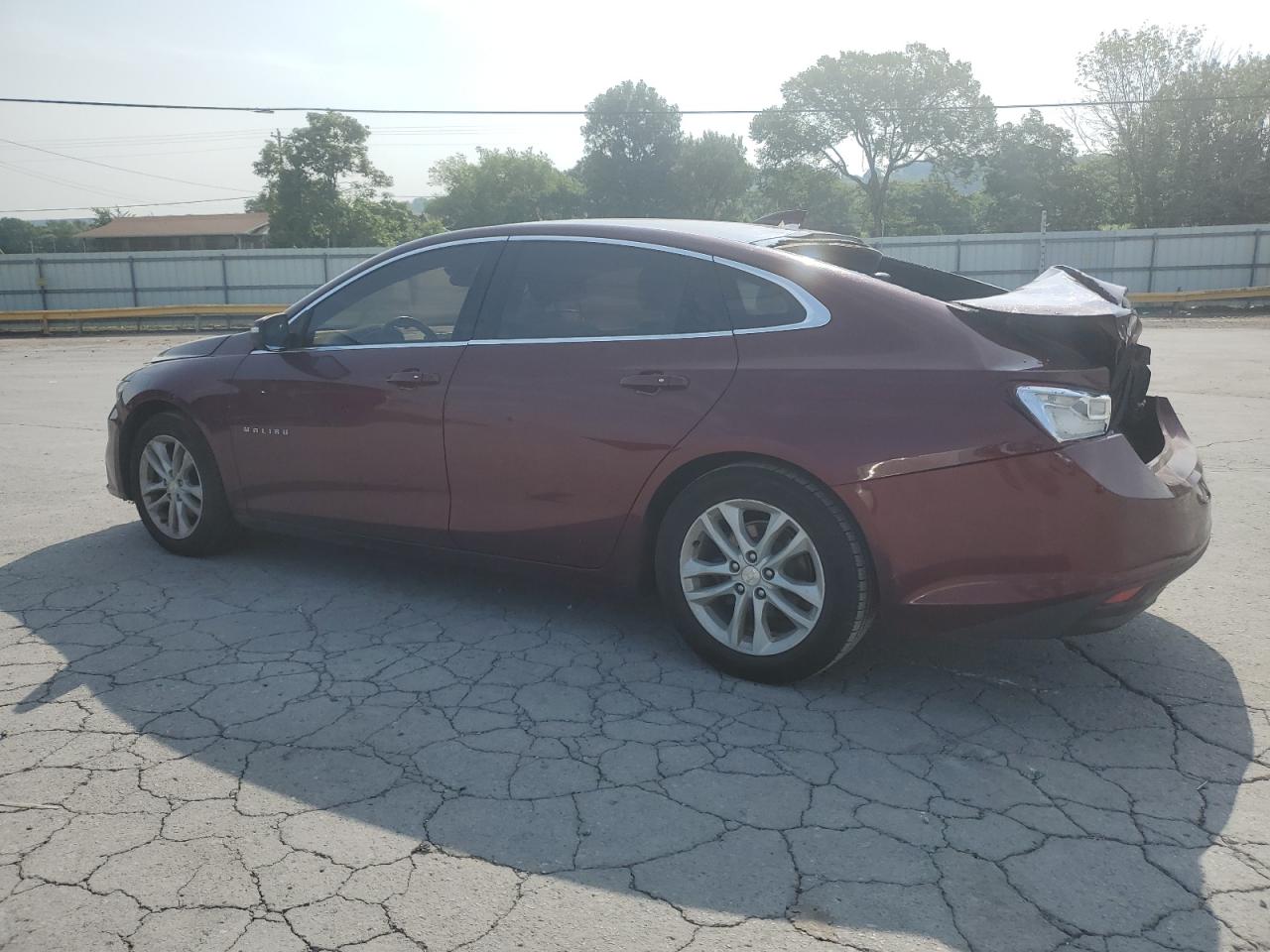 1G1ZE5ST2GF236372 CHEVROLET MALIBU 2016