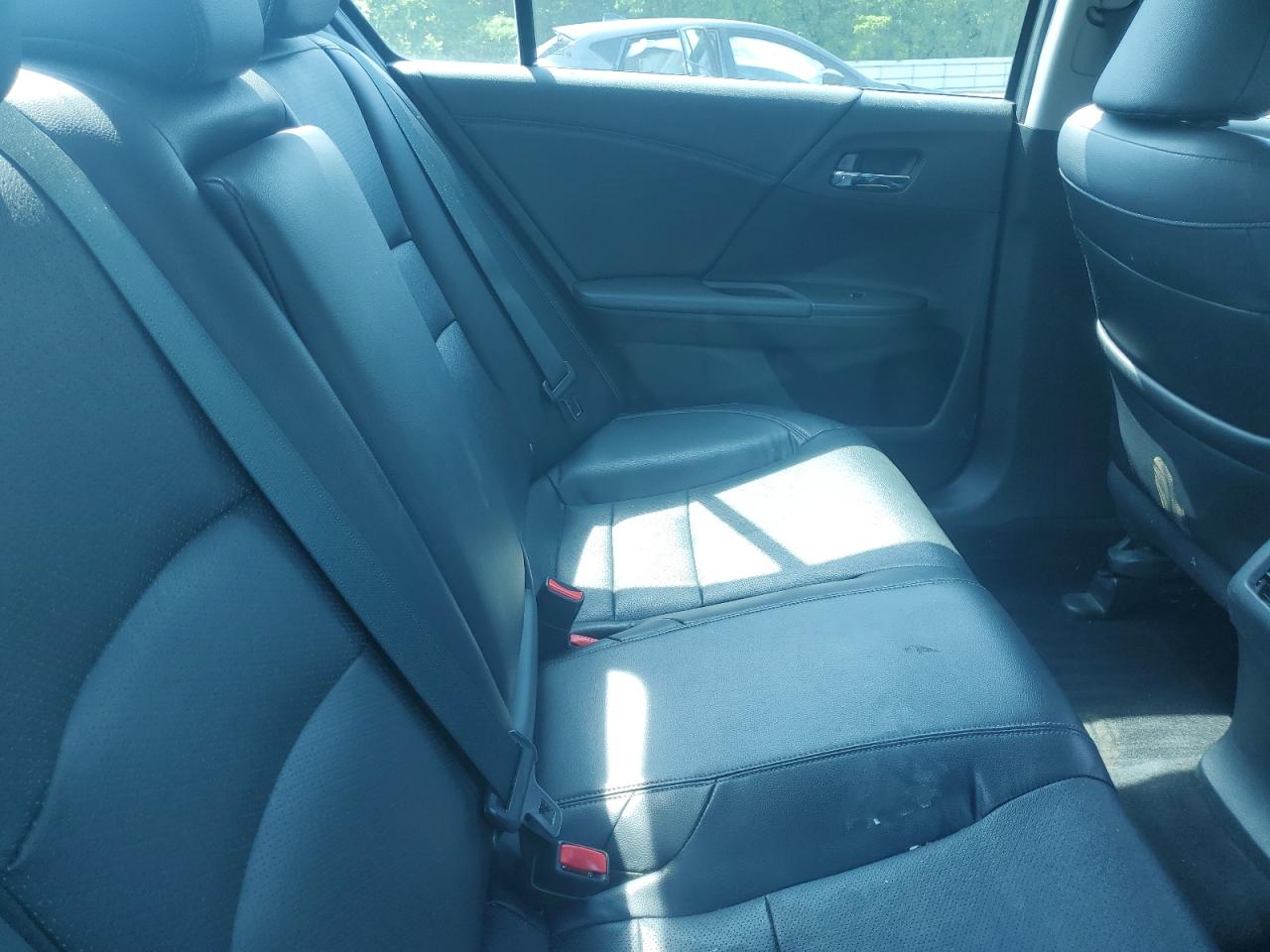1HGCR2F81GA135456 HONDA ACCORD 2016