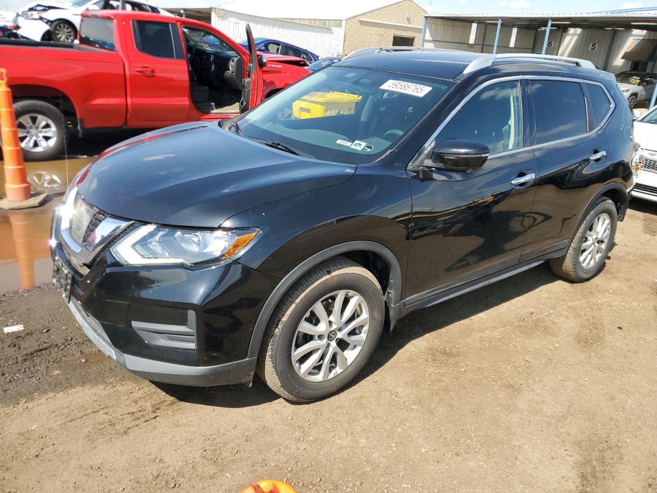 KNMAT2MV7HP585367 NISSAN ROGUE 2017