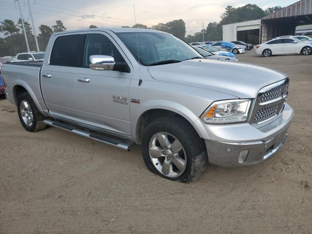 Pickups RAM 1500 2017 Silver