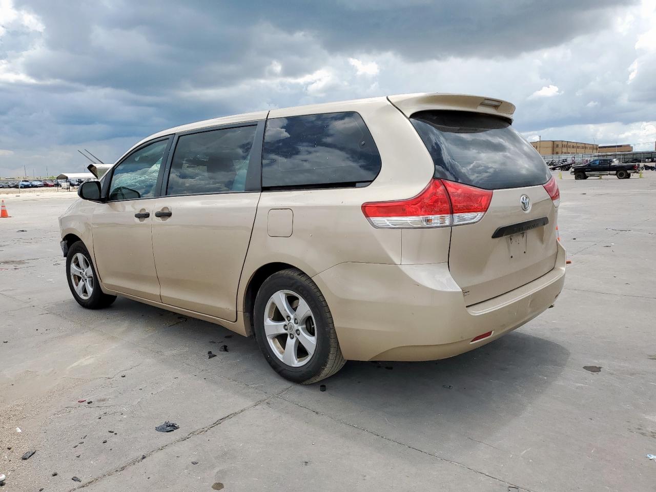 TOYOTA All Models 2014 VIN 5TDZK3DC7ES469663 фото 2