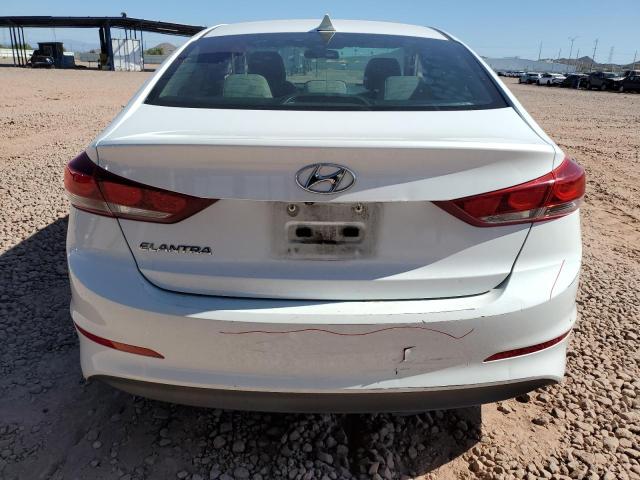  HYUNDAI ELANTRA 2017 Белы
