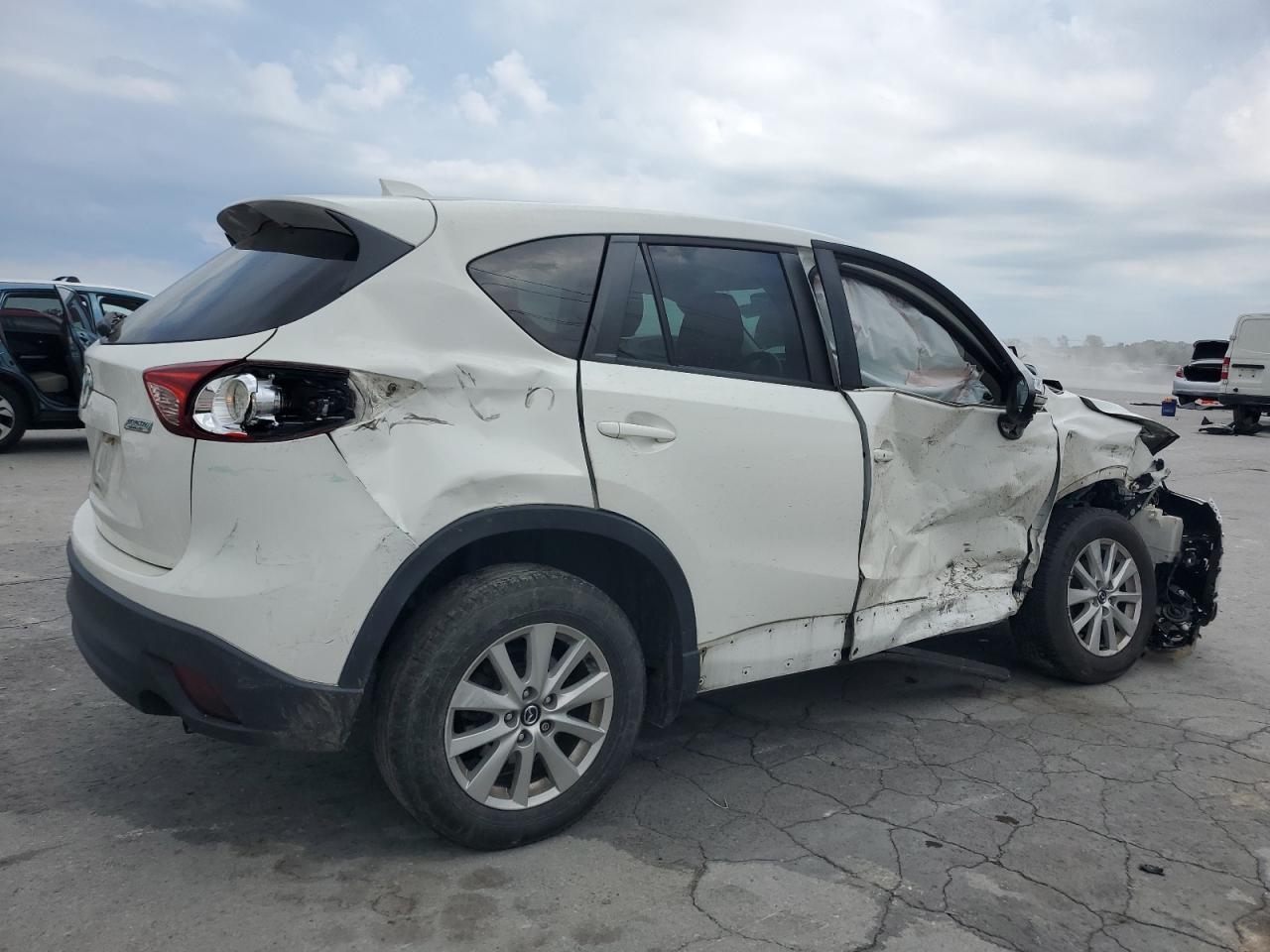 MAZDA CX-5 2015 VIN JM3KE4CY5F0551060 zdjęcie 3