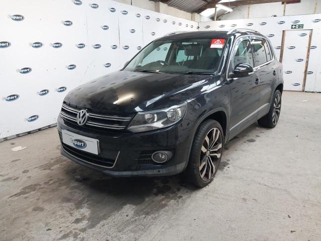 VOLKSWAGEN TIGUAN SE 2012