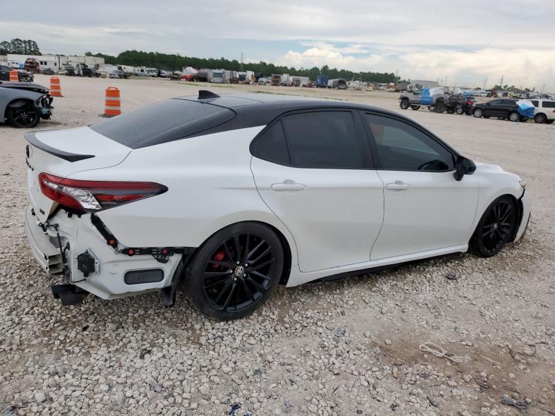  TOYOTA CAMRY 2021 Белы