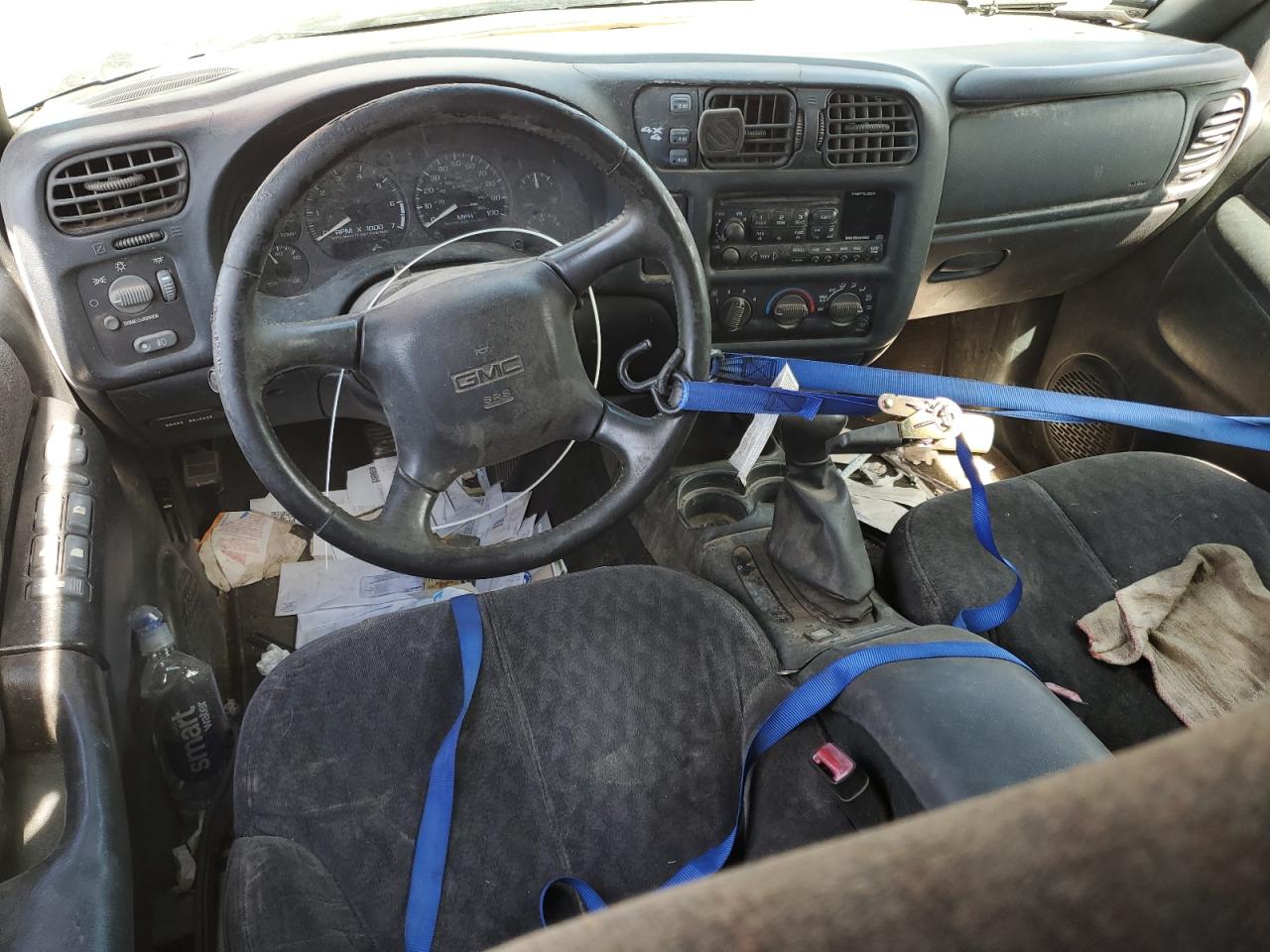 2000 GMC Jimmy / Envoy VIN: 1GKDT13W8Y2261623 Lot: 62545295
