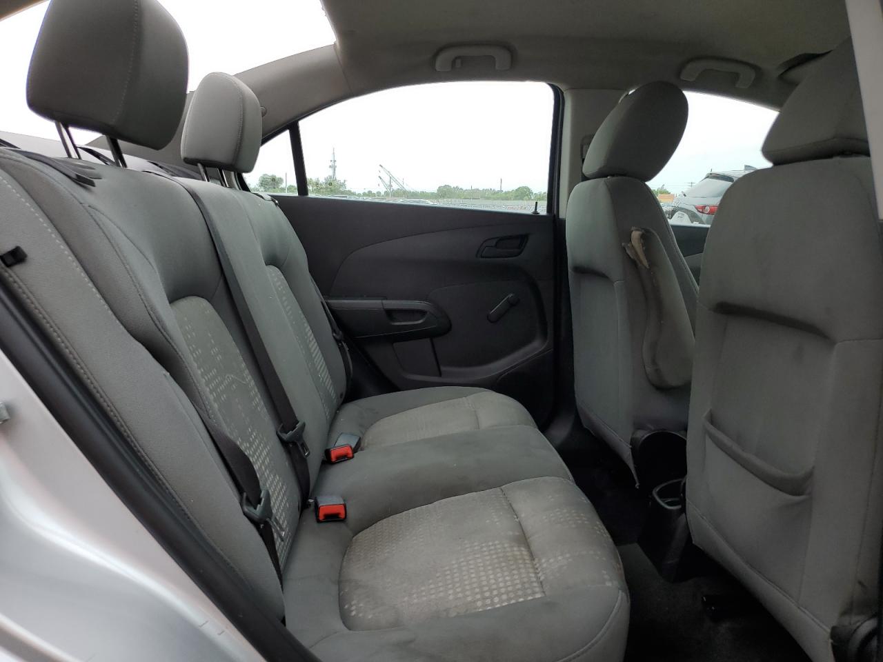 2015 Chevrolet Sonic Ls VIN: 1G1JA5SH5F4161049 Lot: 59586145