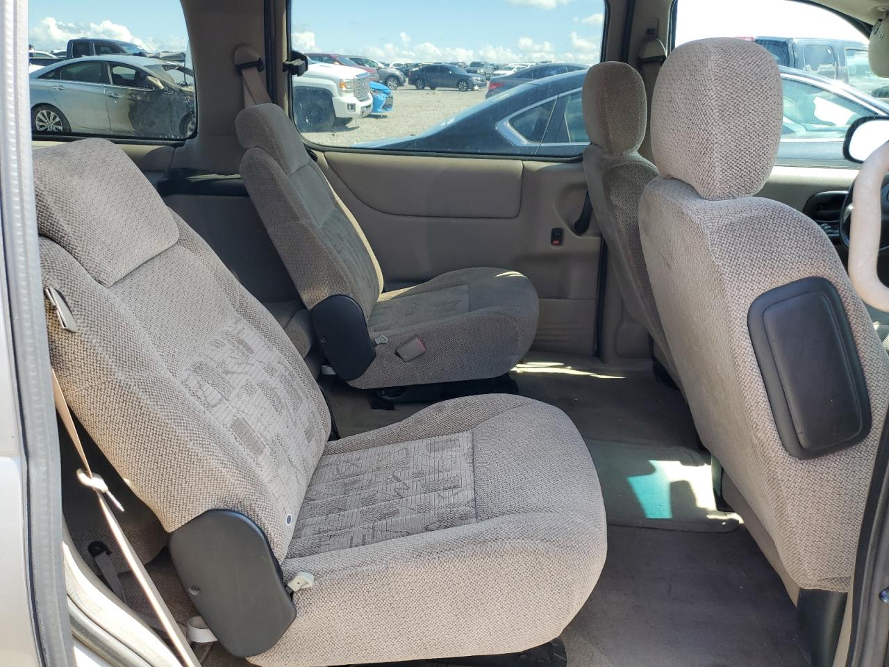 2003 Pontiac Montana VIN: 1GMDX03E83D232116 Lot: 60672225