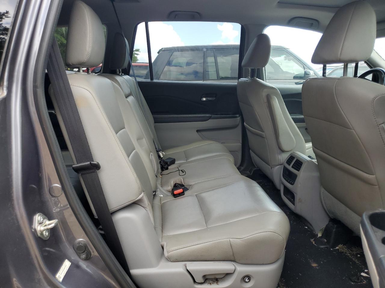5FNYF6H56GB079397 HONDA PILOT 2016