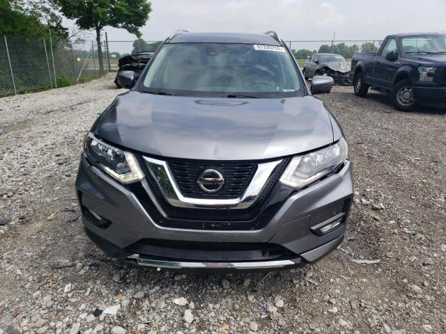  NISSAN ROGUE 2018 Серый