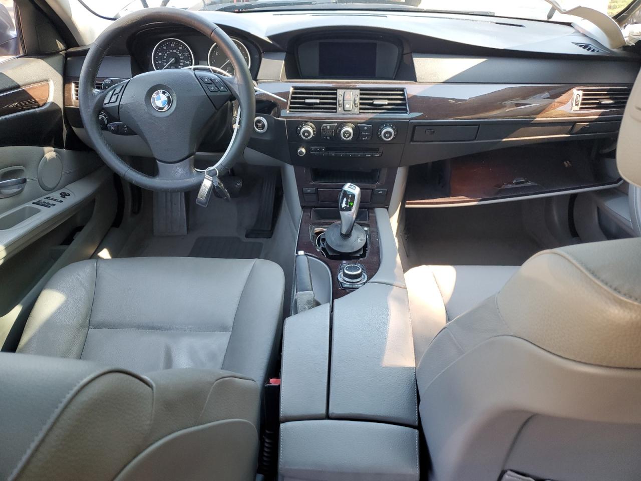 2010 BMW 528 I VIN: WBANU5C53AC442735 Lot: 62956875