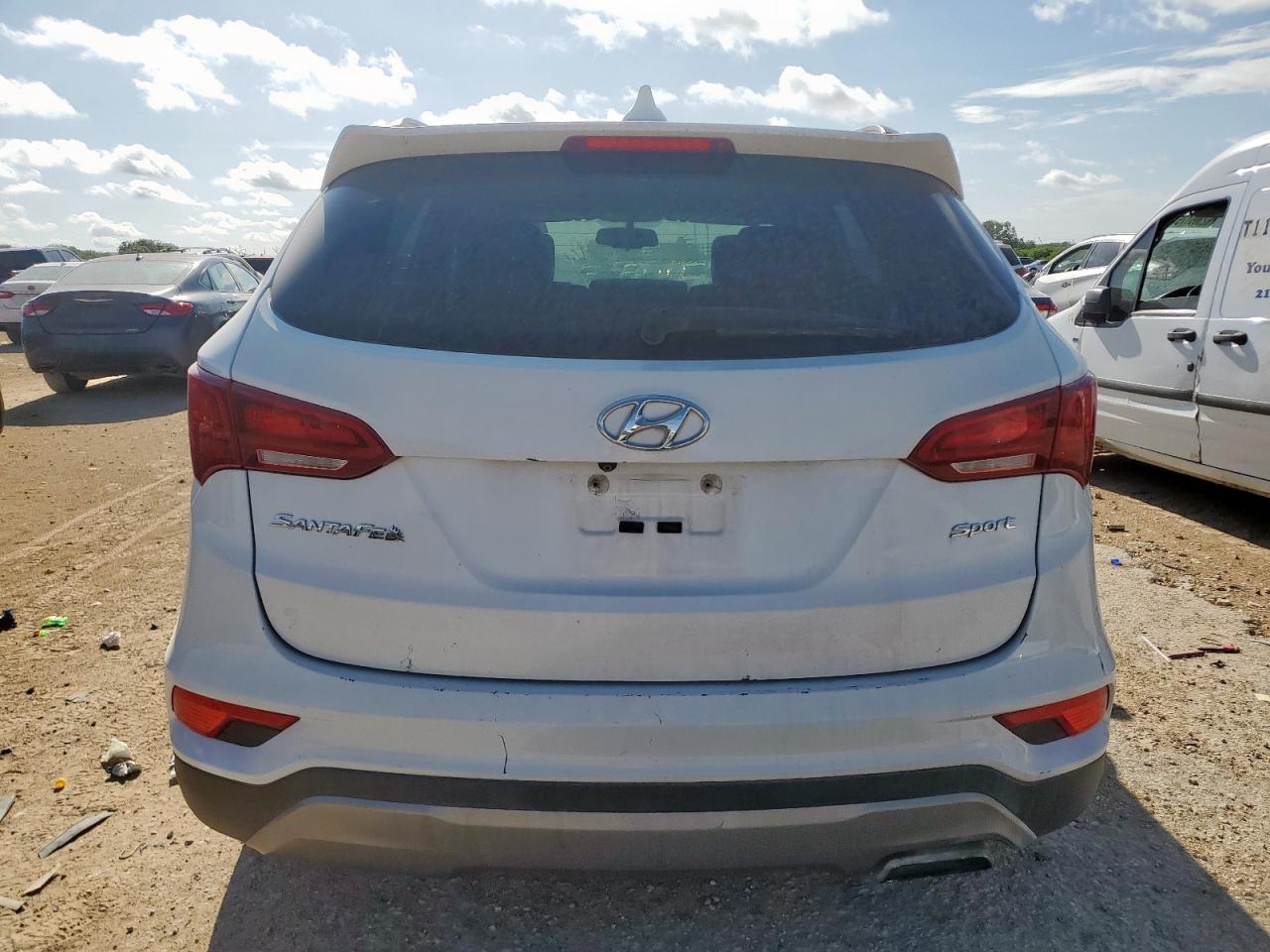 2018 Hyundai Santa Fe Sport VIN: 5XYZU3LB4JG524502 Lot: 62901295