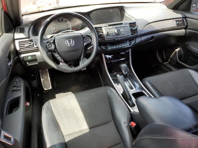 Sedans HONDA ACCORD 2017 Czerwony